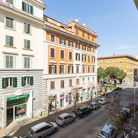 Jukebox & Rooms B&B Rome Bagian luar foto