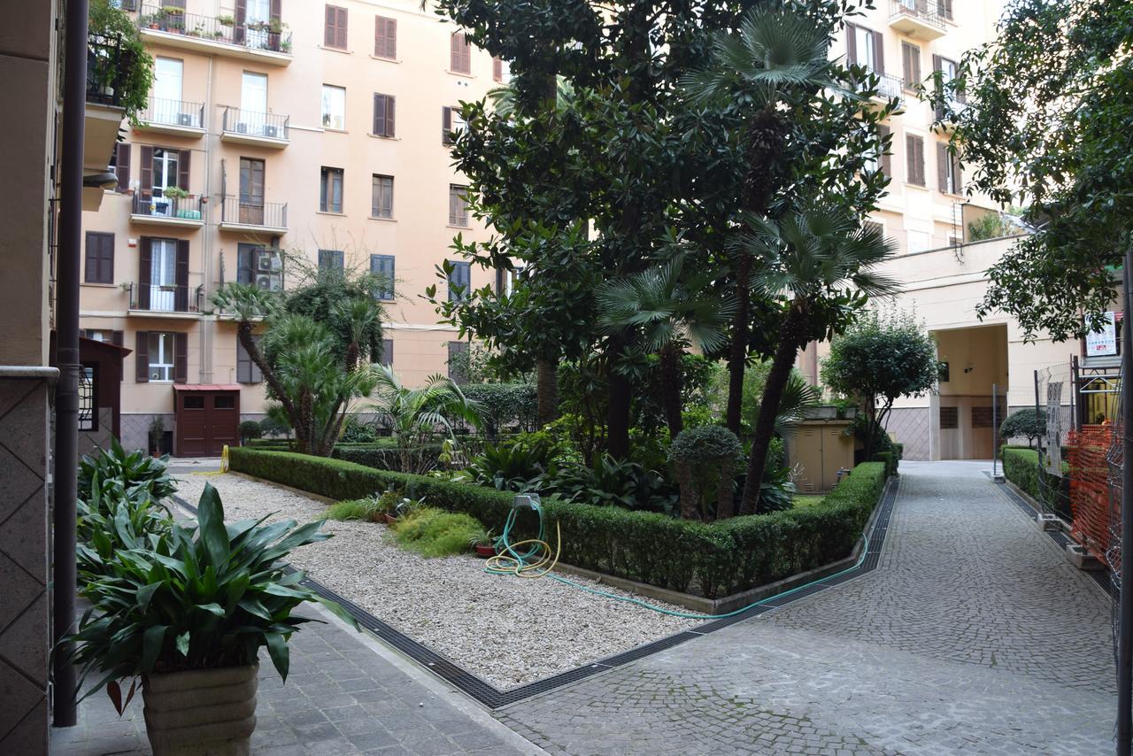 Jukebox & Rooms B&B Rome Bagian luar foto