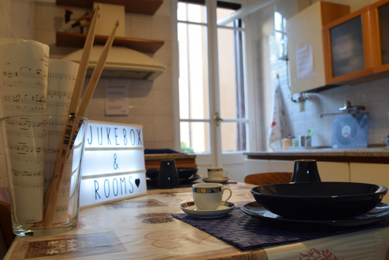 Jukebox & Rooms B&B Rome Bagian luar foto