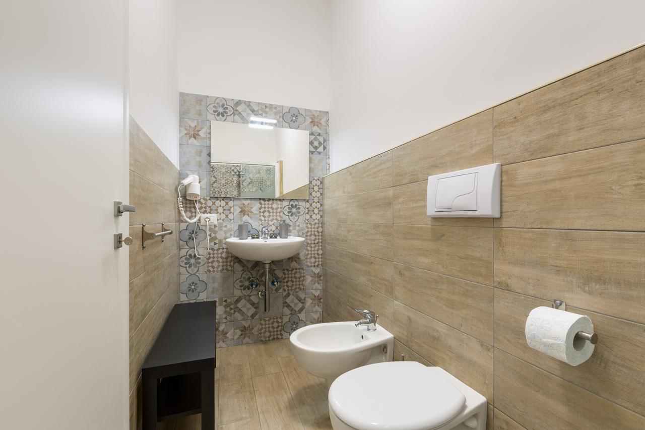 Jukebox & Rooms B&B Rome Bagian luar foto
