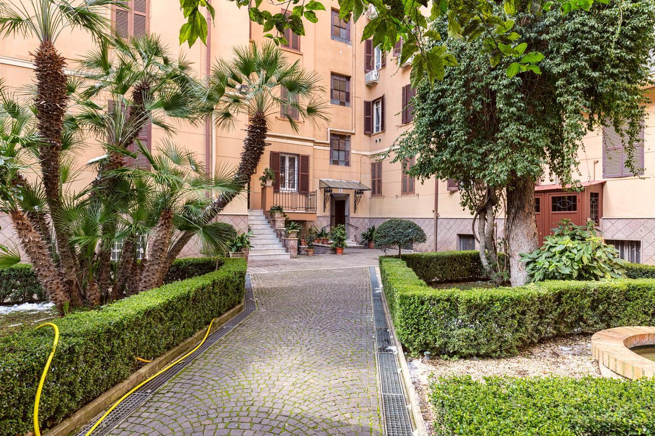 Jukebox & Rooms B&B Rome Bagian luar foto